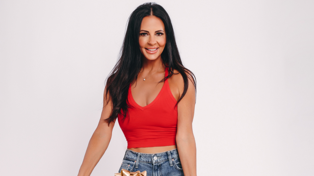 The Egg Presents: Sara Evans: Holiday Road Tour!
